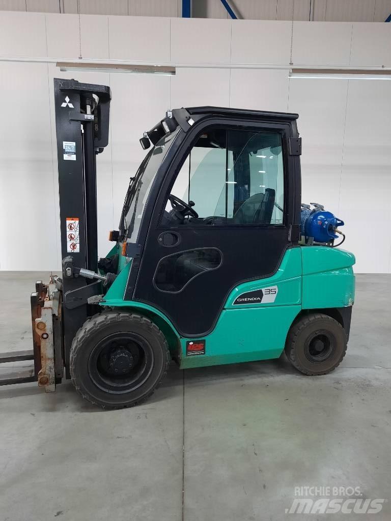 Mitsubishi FG35NT LPG (dujiniai) krautuvai