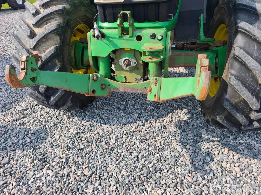 John Deere 6920 Traktoriai