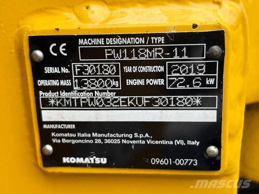 Komatsu PW118-11 Ratiniai ekskavatoriai