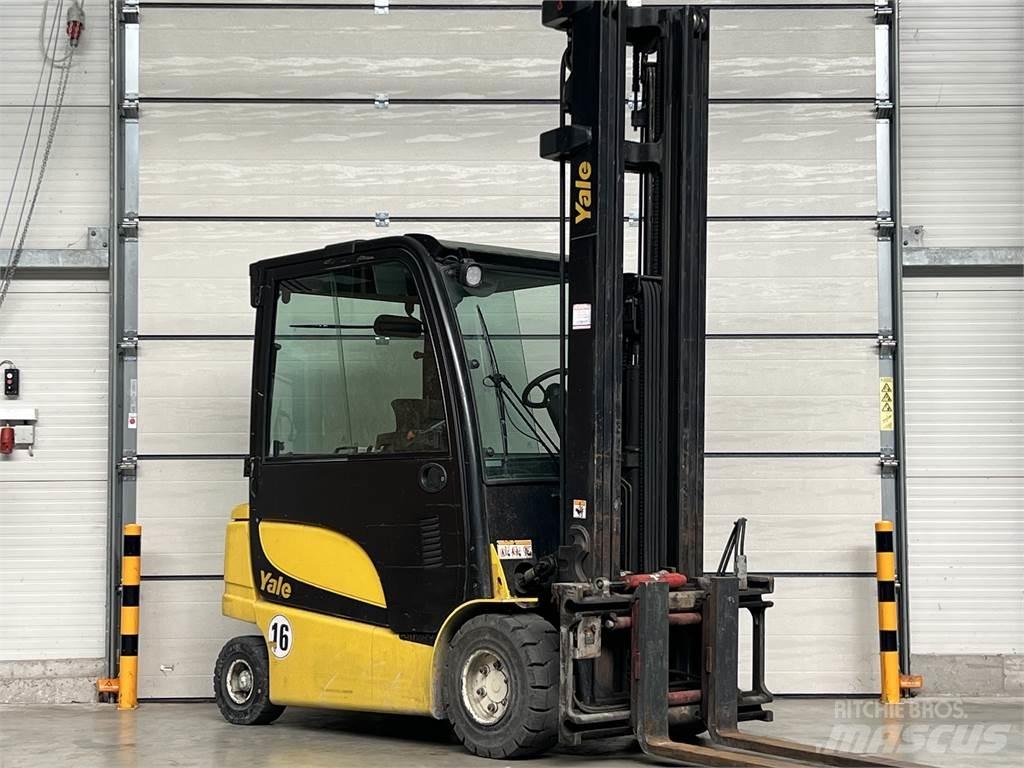 Yale ERP30VL Elektriniai šakiniai krautuvai