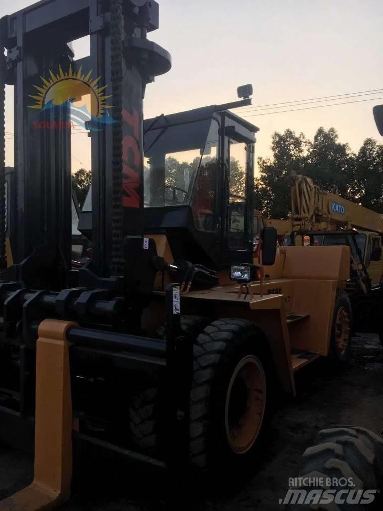 TCM FD 150 Dyzeliniai krautuvai