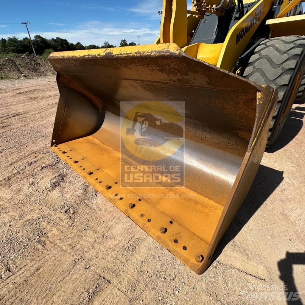 Komatsu WA 320-5 Naudoti ratiniai krautuvai