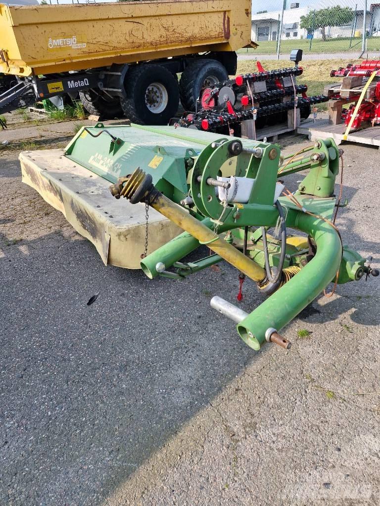 Krone AM 243 cv Formuojančios žoliapjovės