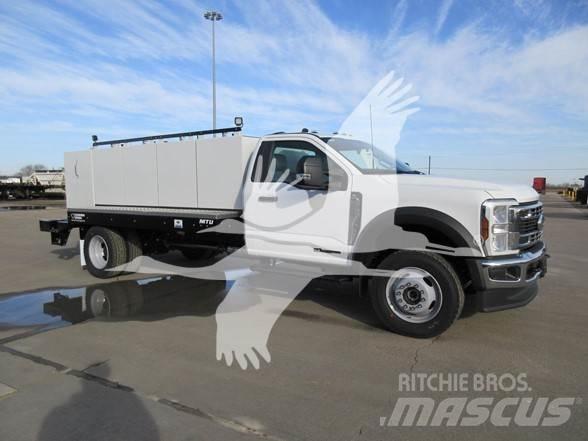 Ford F600 Statyba - Kita
