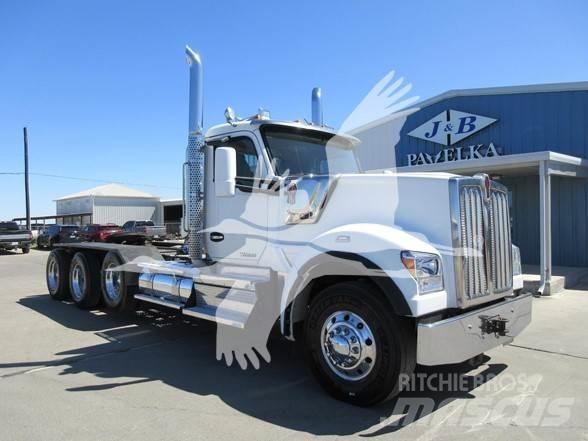 Kenworth W990 Naudoti vilkikai