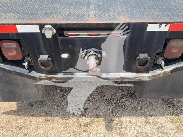 Peterbilt 335 Platformos/ Pakrovimas iš šono