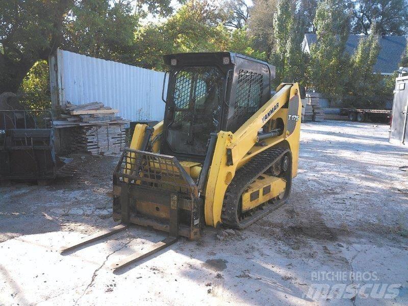 Yanmar T 175 Krautuvai su šoniniu pasukimu