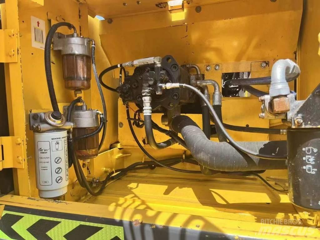 Kobelco SK300 Vikšriniai ekskavatoriai