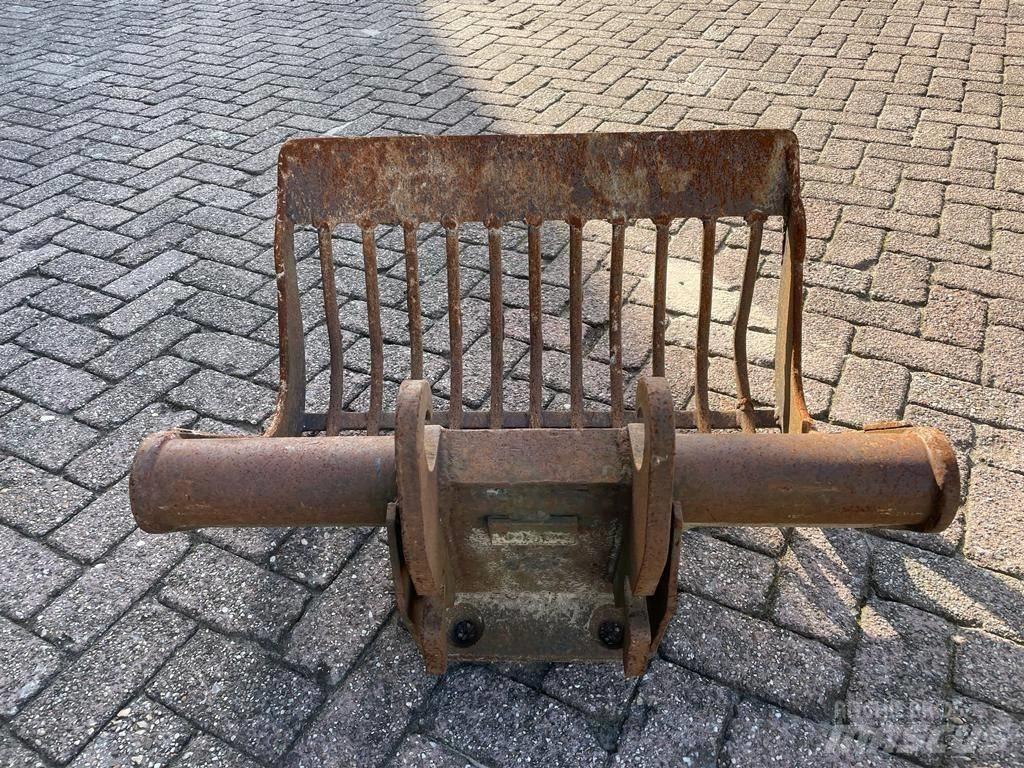  puinbak Kaušai