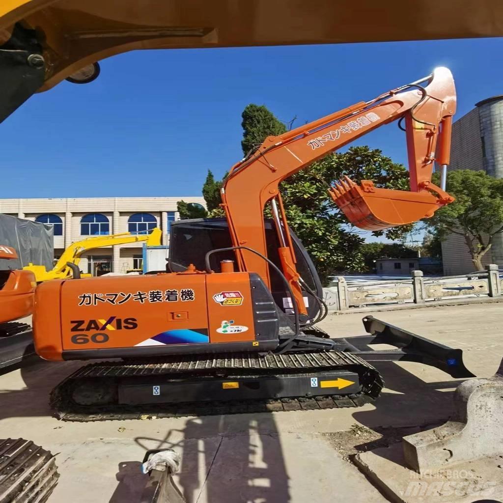 Hitachi ZX 60 Mini ekskavatoriai < 7 t