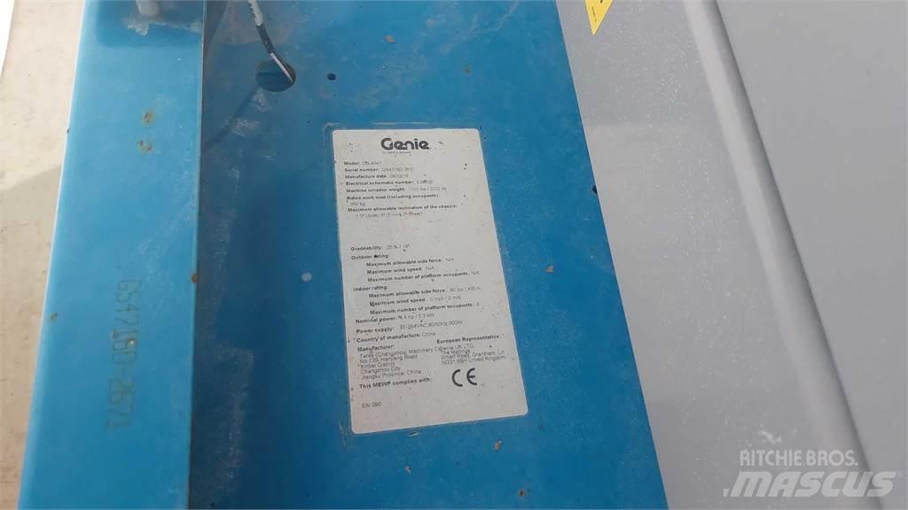 Genie GS4047 Žirkliniai keltuvai