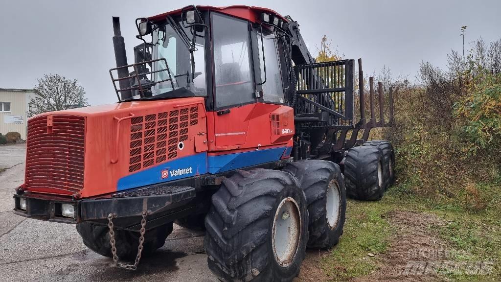 Valmet 840.2 Naudoti miškovežiai (Forvarderiai)