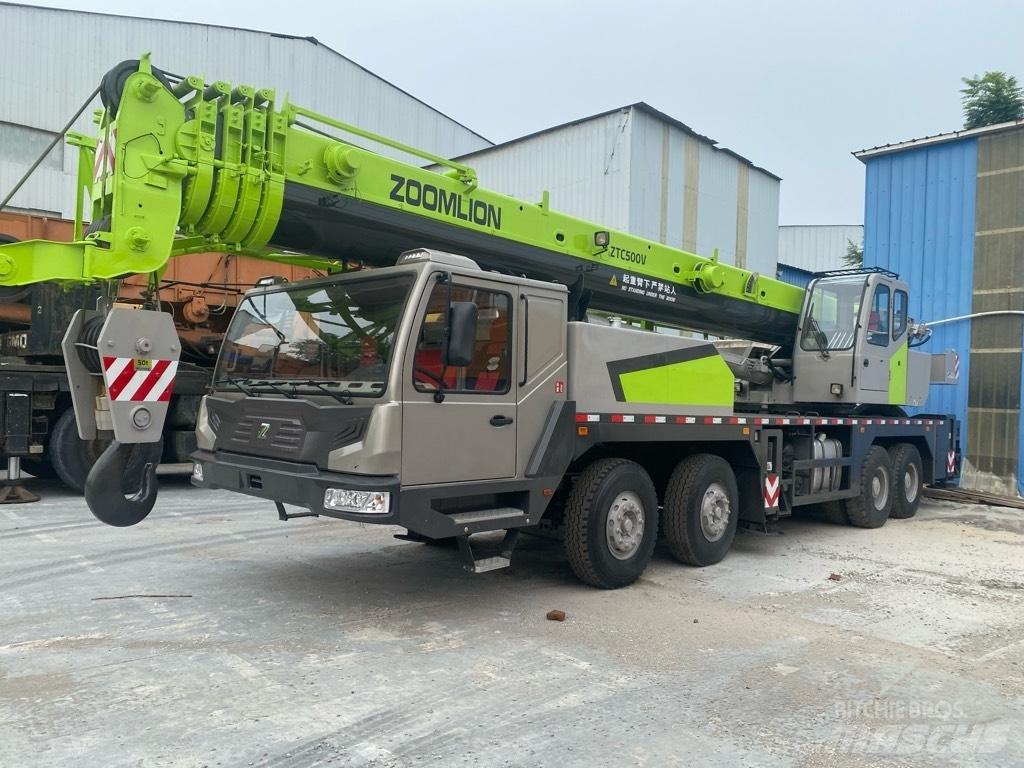 Zoomlion QY50V Visureigiai kranai