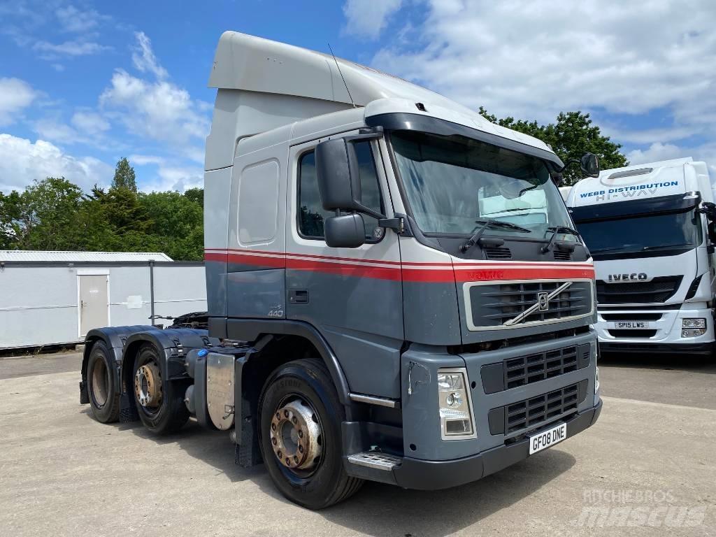 Volvo FM 440 Naudoti vilkikai