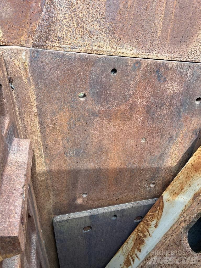 Sandvik C12 QJ340 Trupintuvai