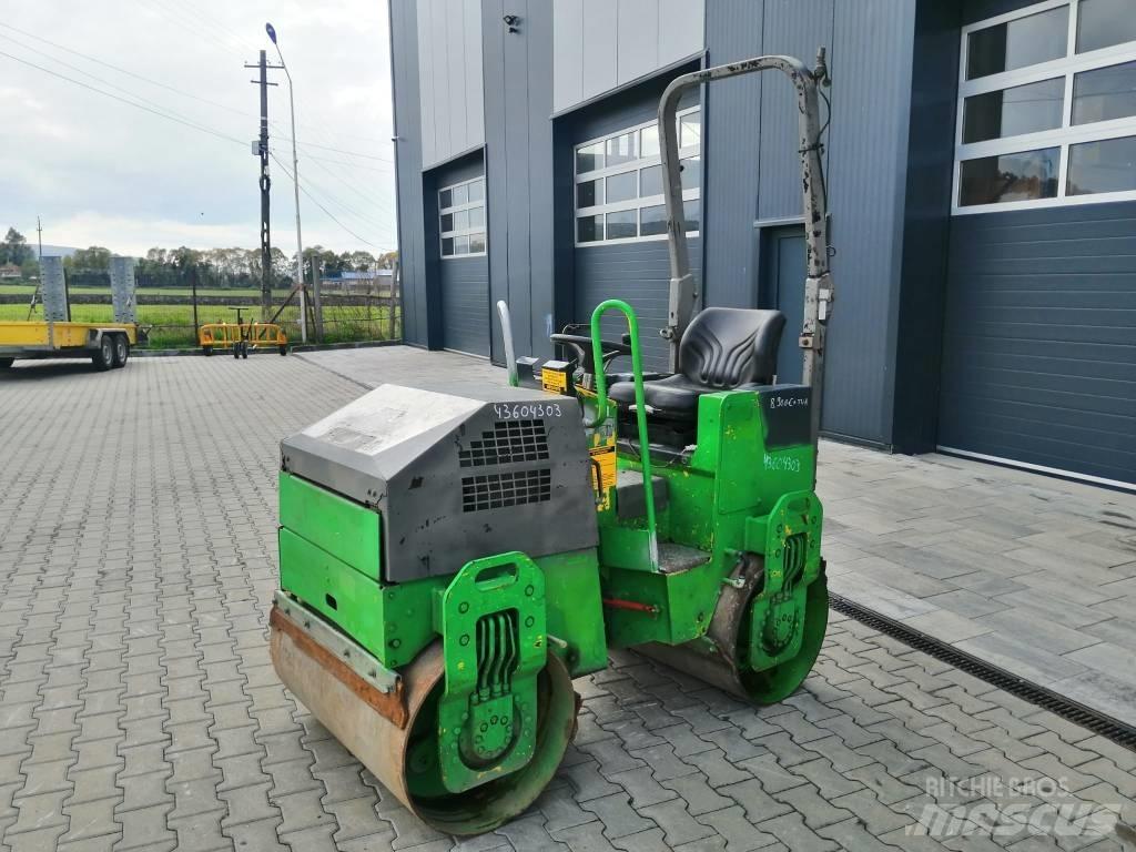 Bomag BW 100 Porinių būgnų volai