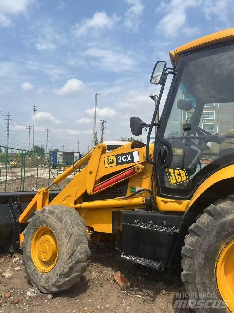 JCB 3 CX Ekskavatoriniai krautuvai