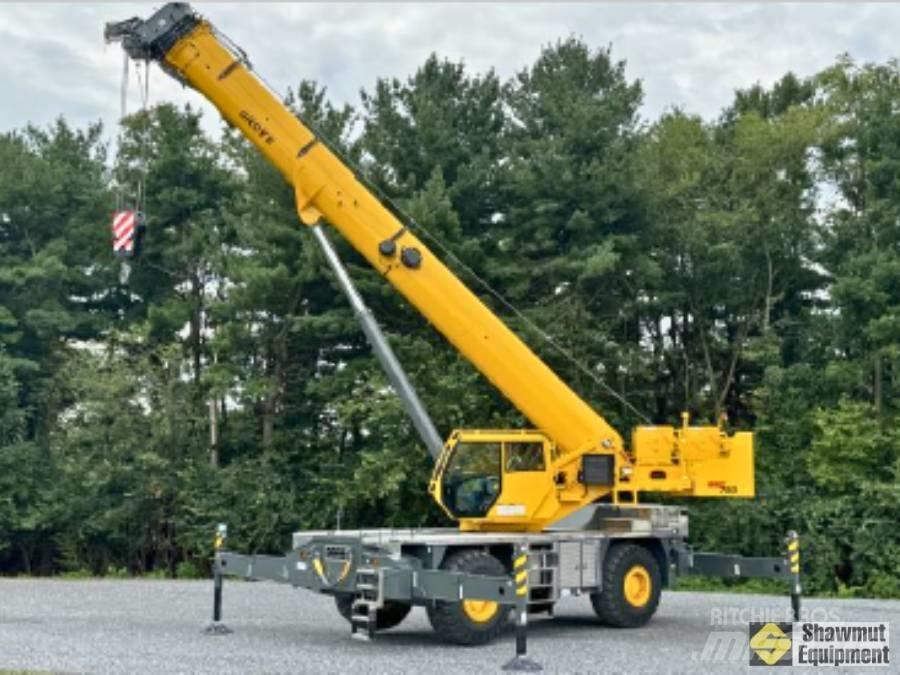 Grove GRT780 Neapdoroto reljefo kranai