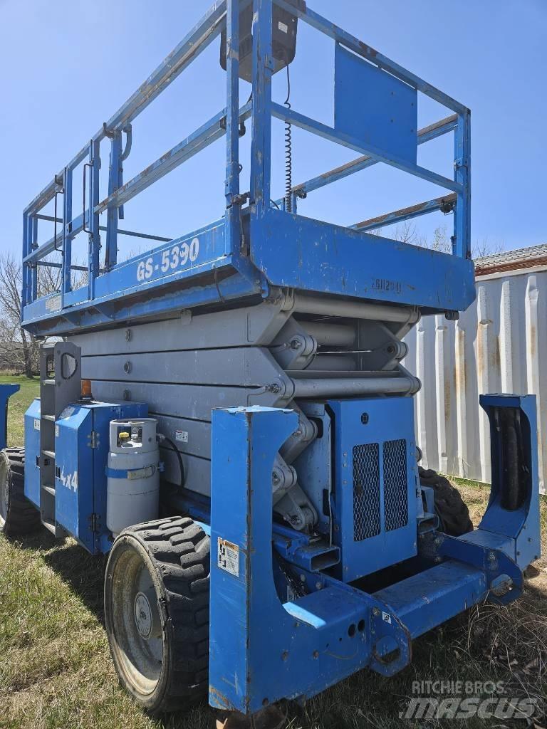 Genie GS 5390 RT Žirkliniai keltuvai
