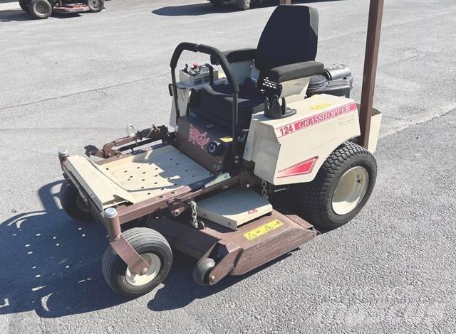 Grasshopper 124/48 Žoliapjovės su lankstiniu vairavimo mechanizmu