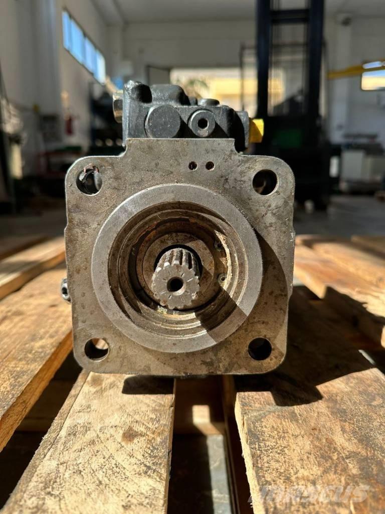 Komatsu PC 30 MR-1 Hidraulikos įrenginiai