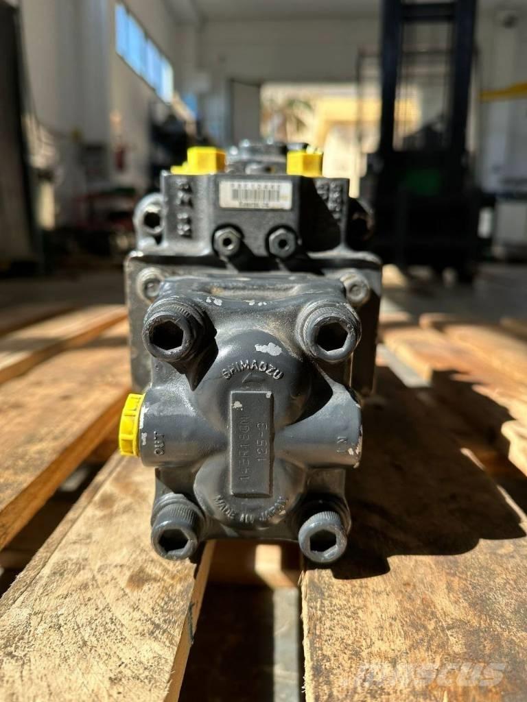 Komatsu PC 30 MR-1 Hidraulikos įrenginiai