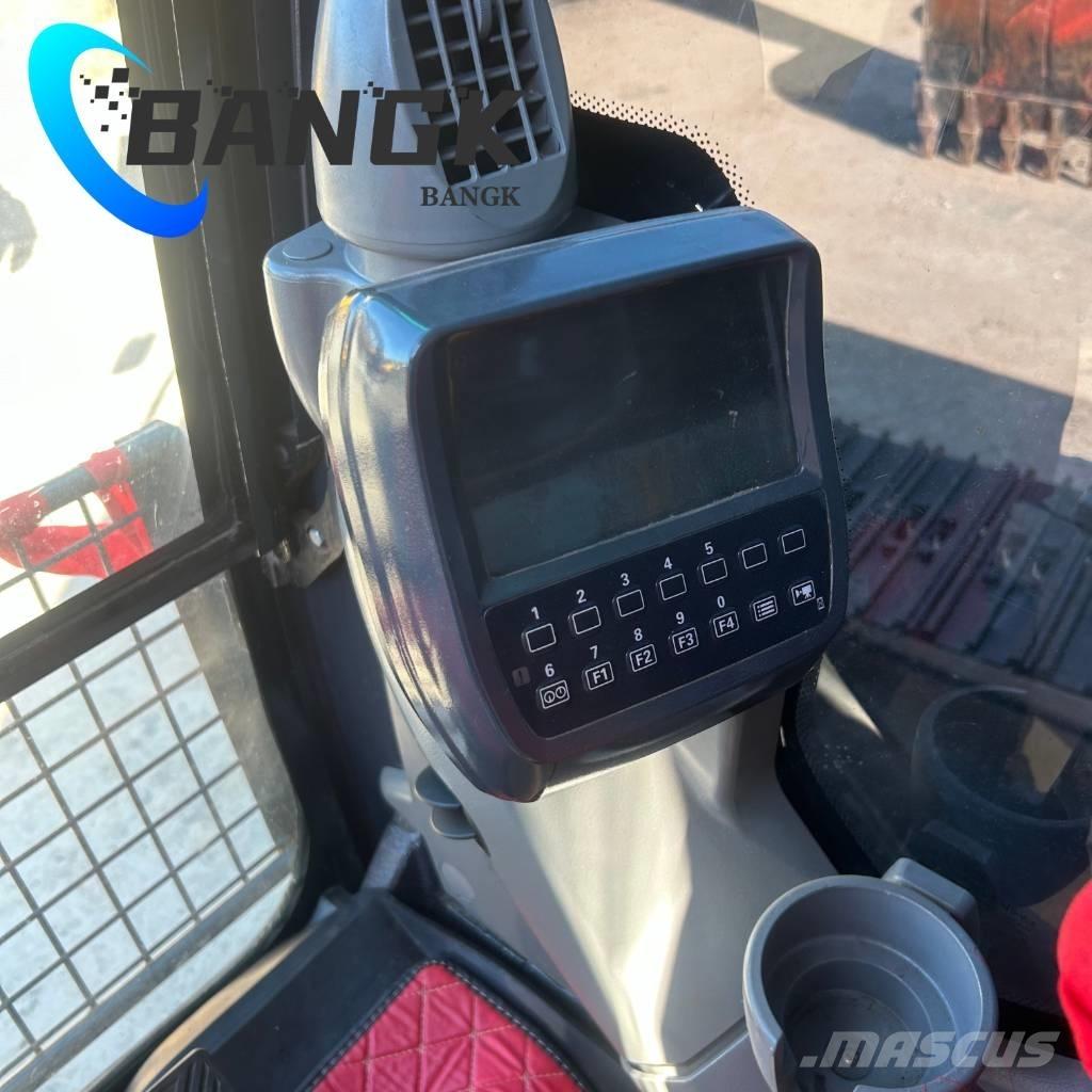 Hitachi zx200 Vikšriniai ekskavatoriai