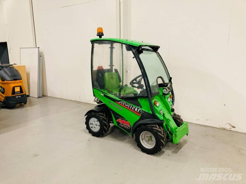 Avant 225 Mini krautuvai