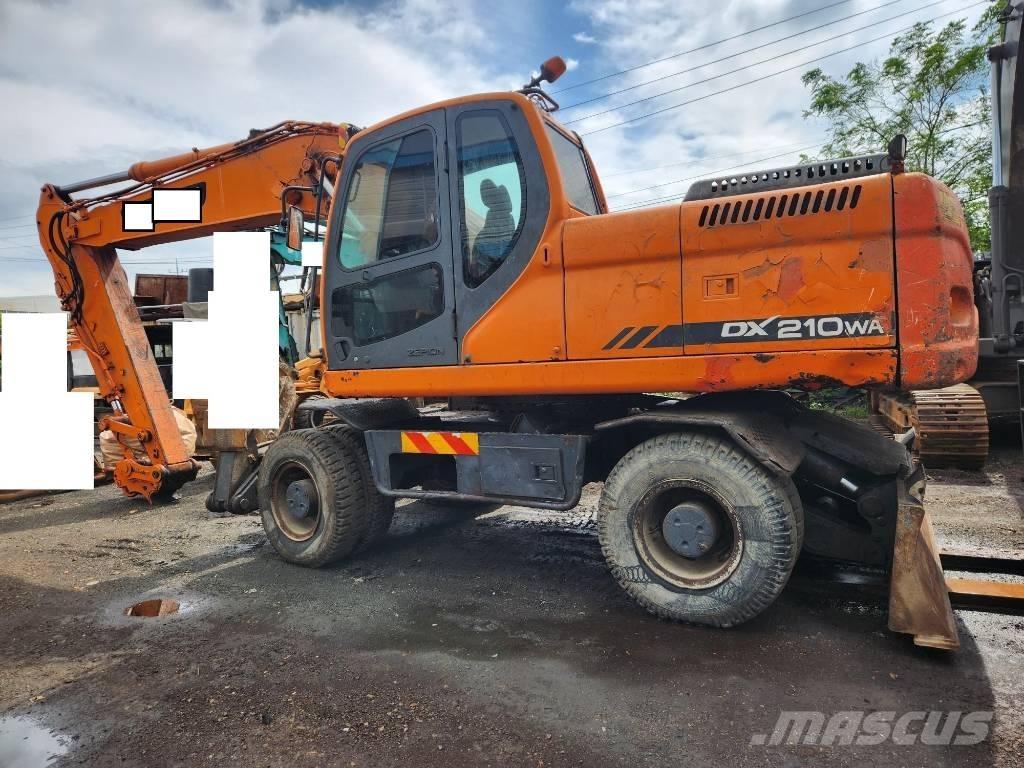 Doosan DX 210WA Ratiniai ekskavatoriai