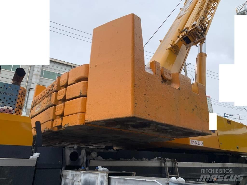 Liebherr LTM 1250-1 Visureigiai kranai