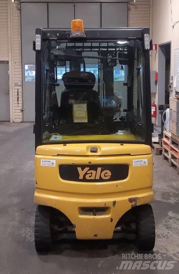 Yale ERP25VL Elektriniai šakiniai krautuvai