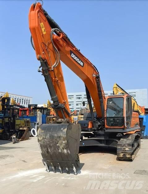 Doosan DX300 Vikšriniai ekskavatoriai