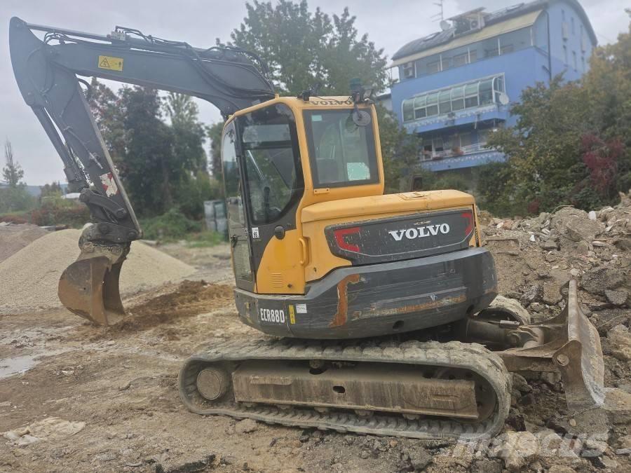 Volvo ECR 88 D Vidutinės galios ekskavatoriai 7-12 t