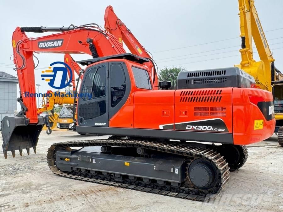 Doosan DX 300LC-9C Vikšriniai ekskavatoriai