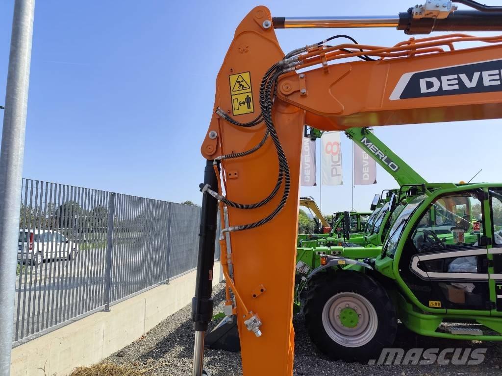 Develon DX 140 LCR-7 Vikšriniai ekskavatoriai