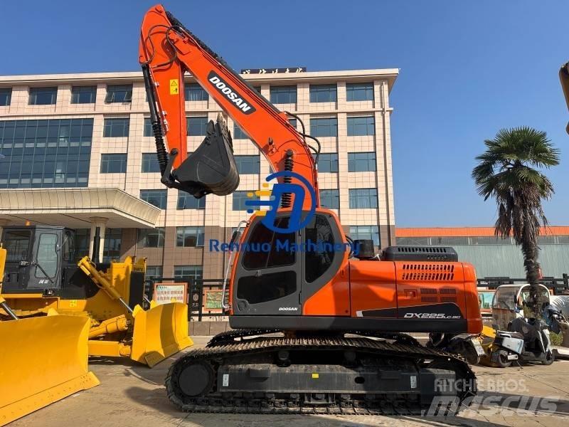 Doosan DX 225 LC-9C Vikšriniai ekskavatoriai
