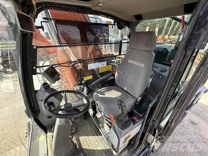 Hitachi ZX140W-6 Ratiniai ekskavatoriai