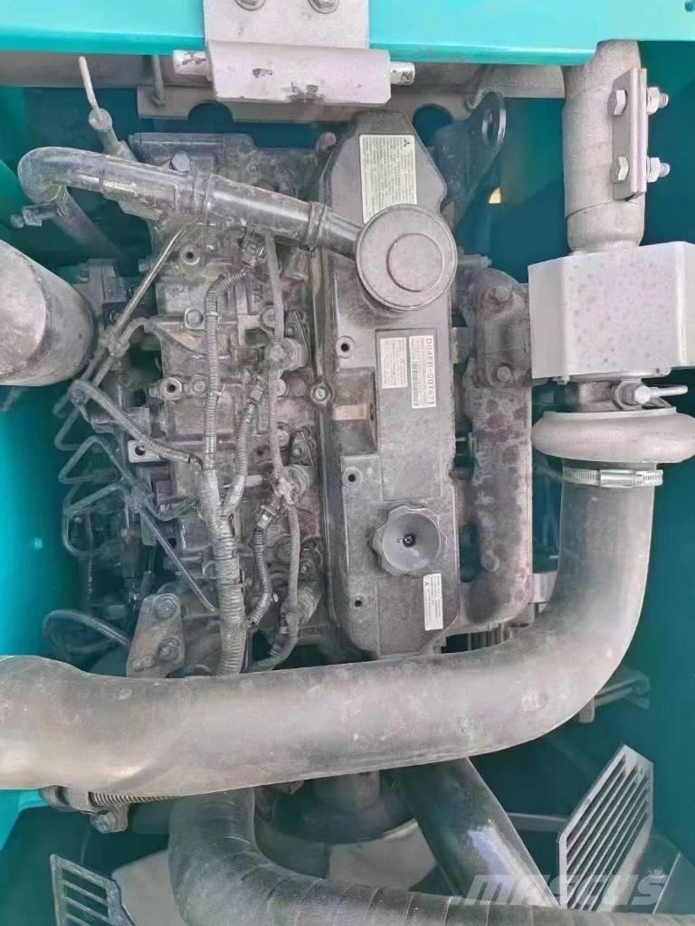 Kobelco SK 140 LC Vikšriniai ekskavatoriai