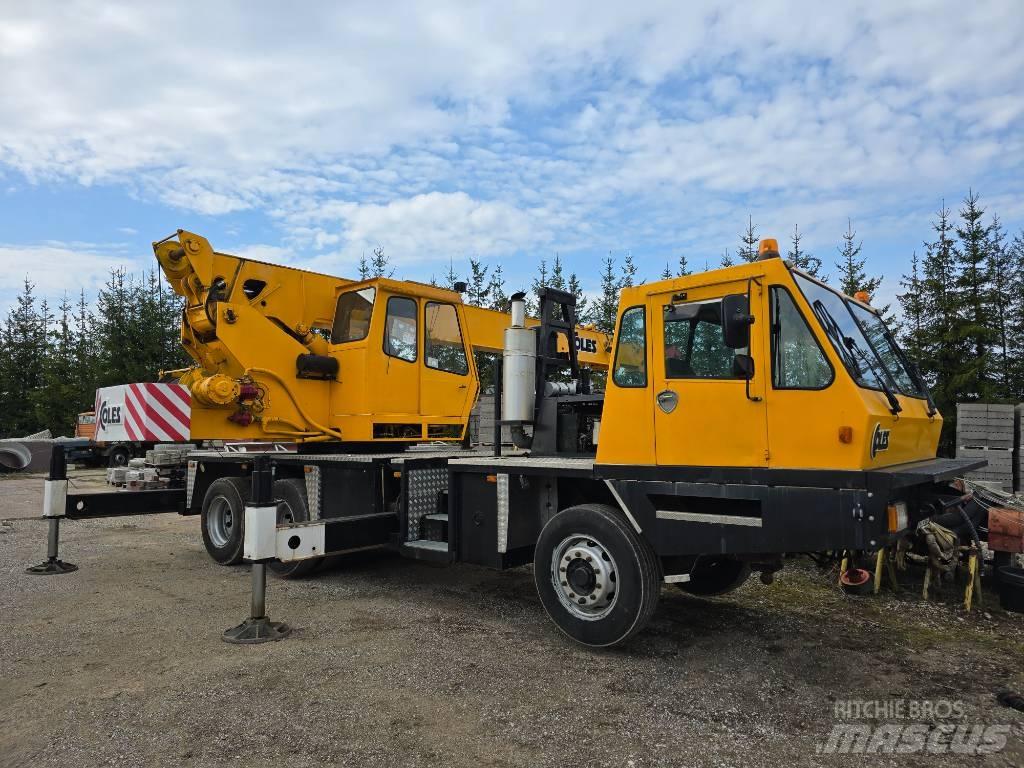 Coles 25/28T crane Visureigiai kranai