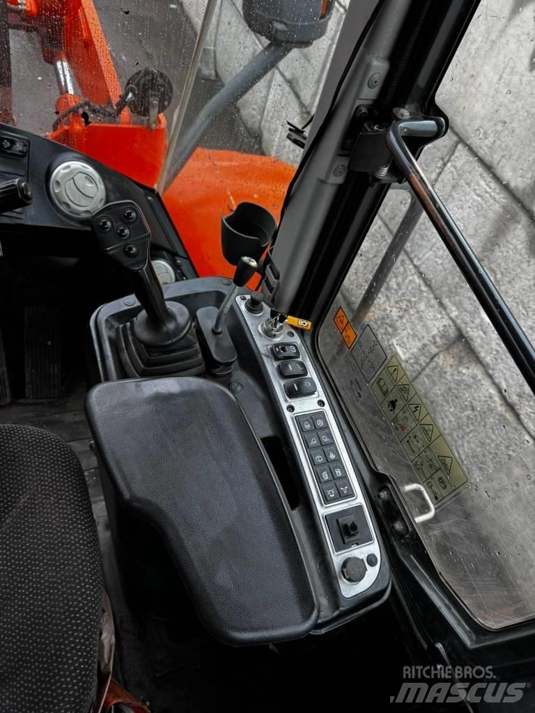Doosan DL250-5 Naudoti ratiniai krautuvai