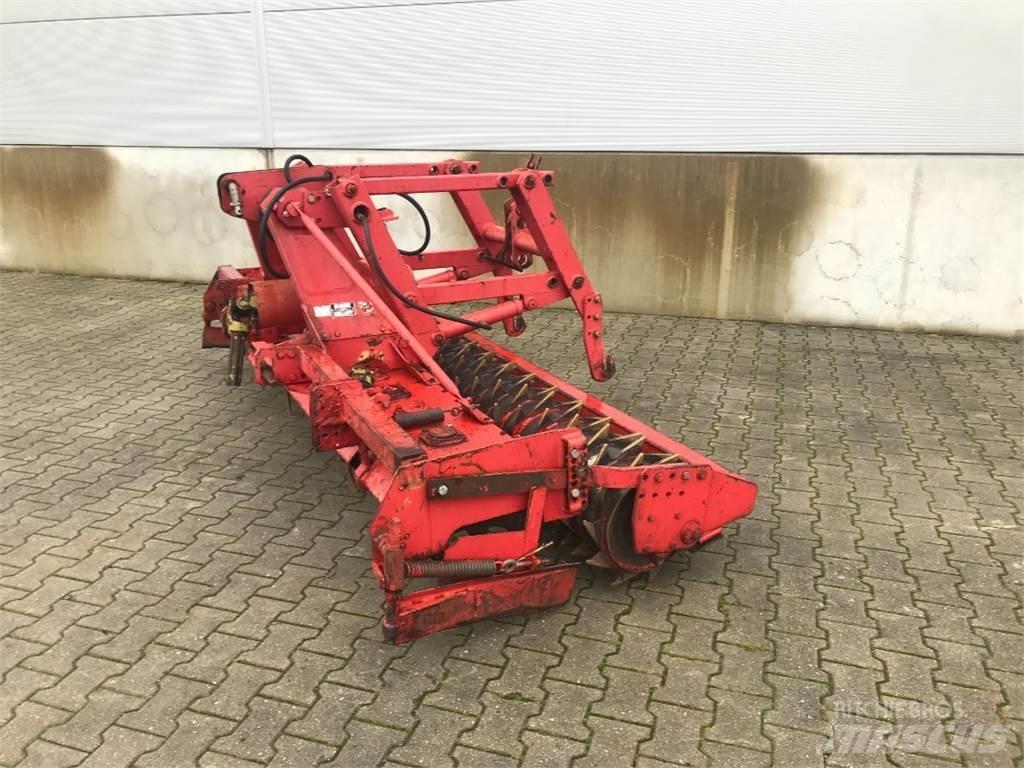 Krone KES 121-3000 Varomosios akėčios ir žemės frezos