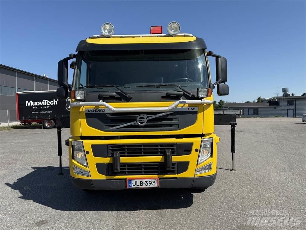 Volvo FM 370 6X2 Automobiliniai kranai