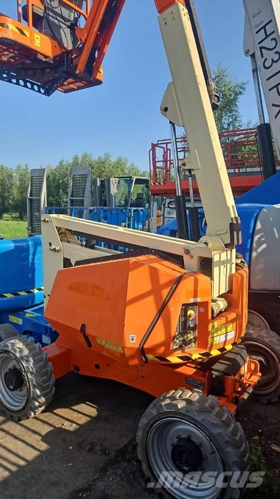 JLG 340 AJ Alkūniniai keltuvai