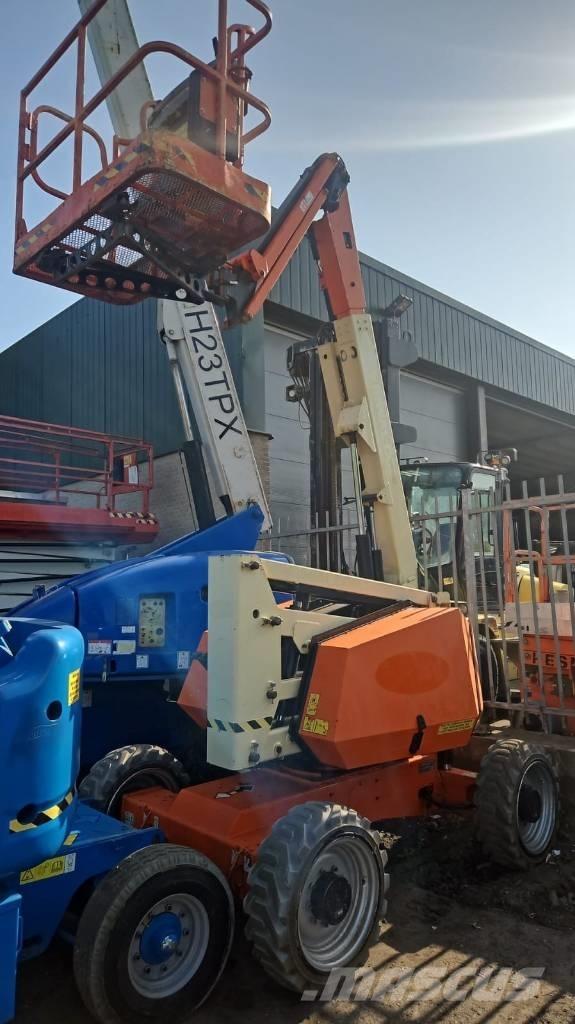 JLG 340 AJ Alkūniniai keltuvai