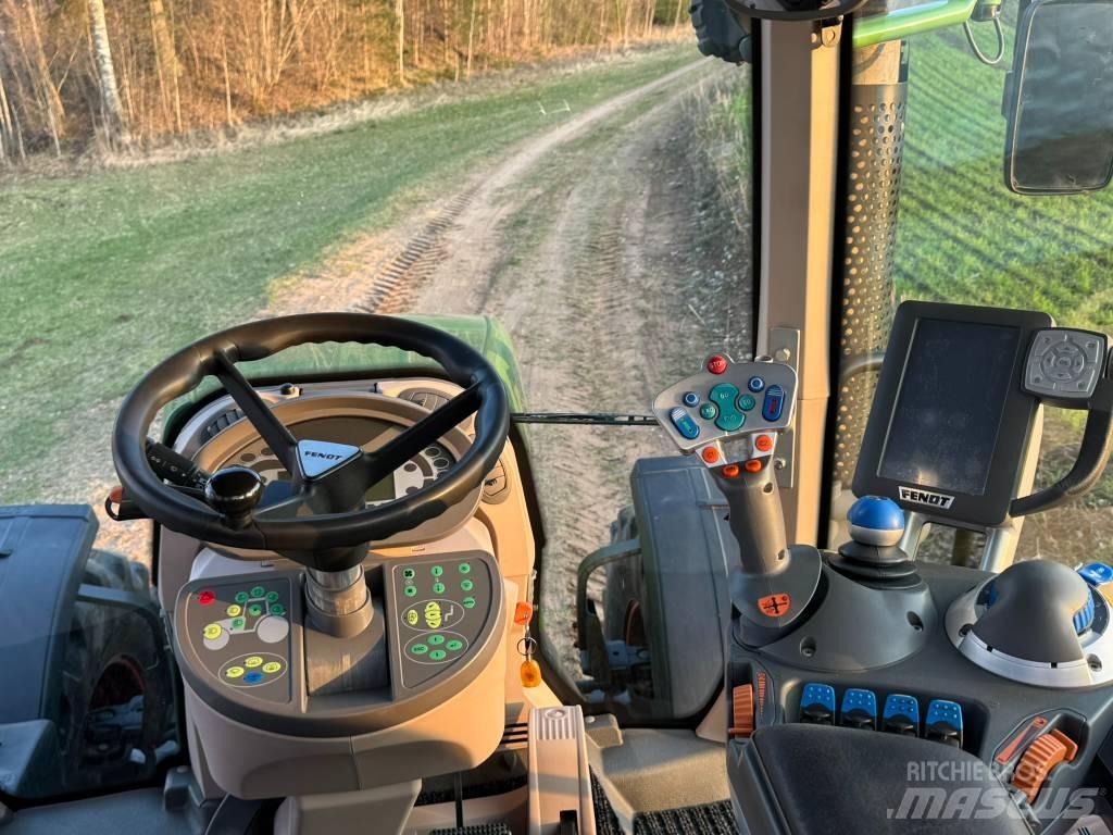 Fendt 822 Vario Traktoriai