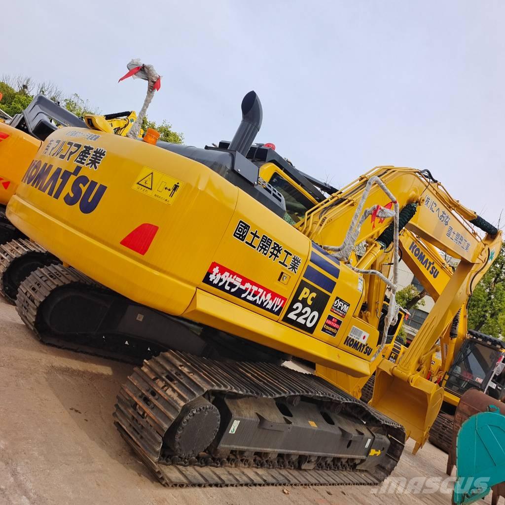 Komatsu PC 220-8 Vikšriniai ekskavatoriai