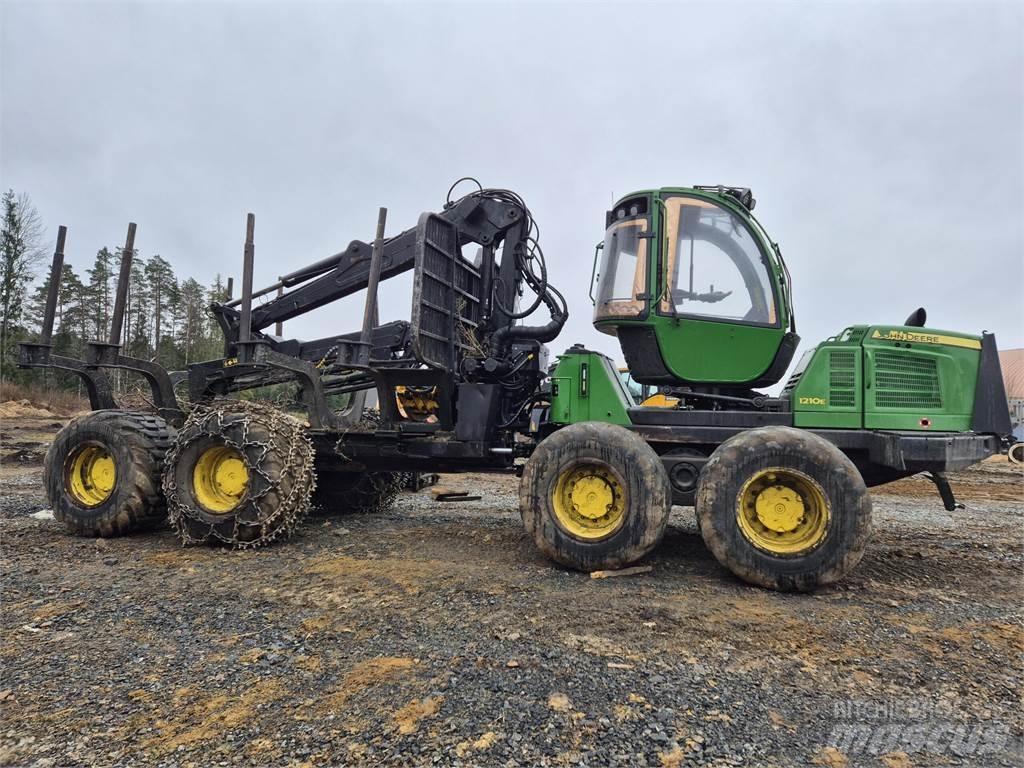 John Deere 1210E Naudoti miškovežiai (Forvarderiai)