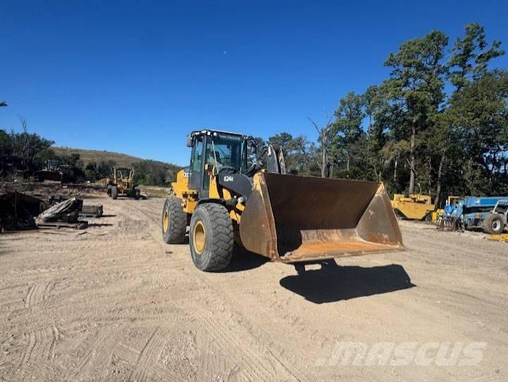 John Deere 624KII Naudoti ratiniai krautuvai