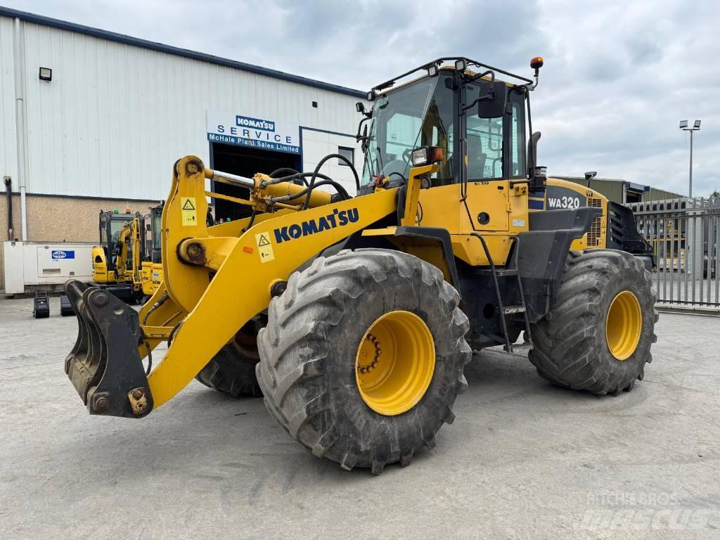 Komatsu WA320-5 Naudoti ratiniai krautuvai