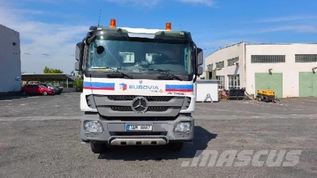 Mercedes-Benz 932.24 Kita